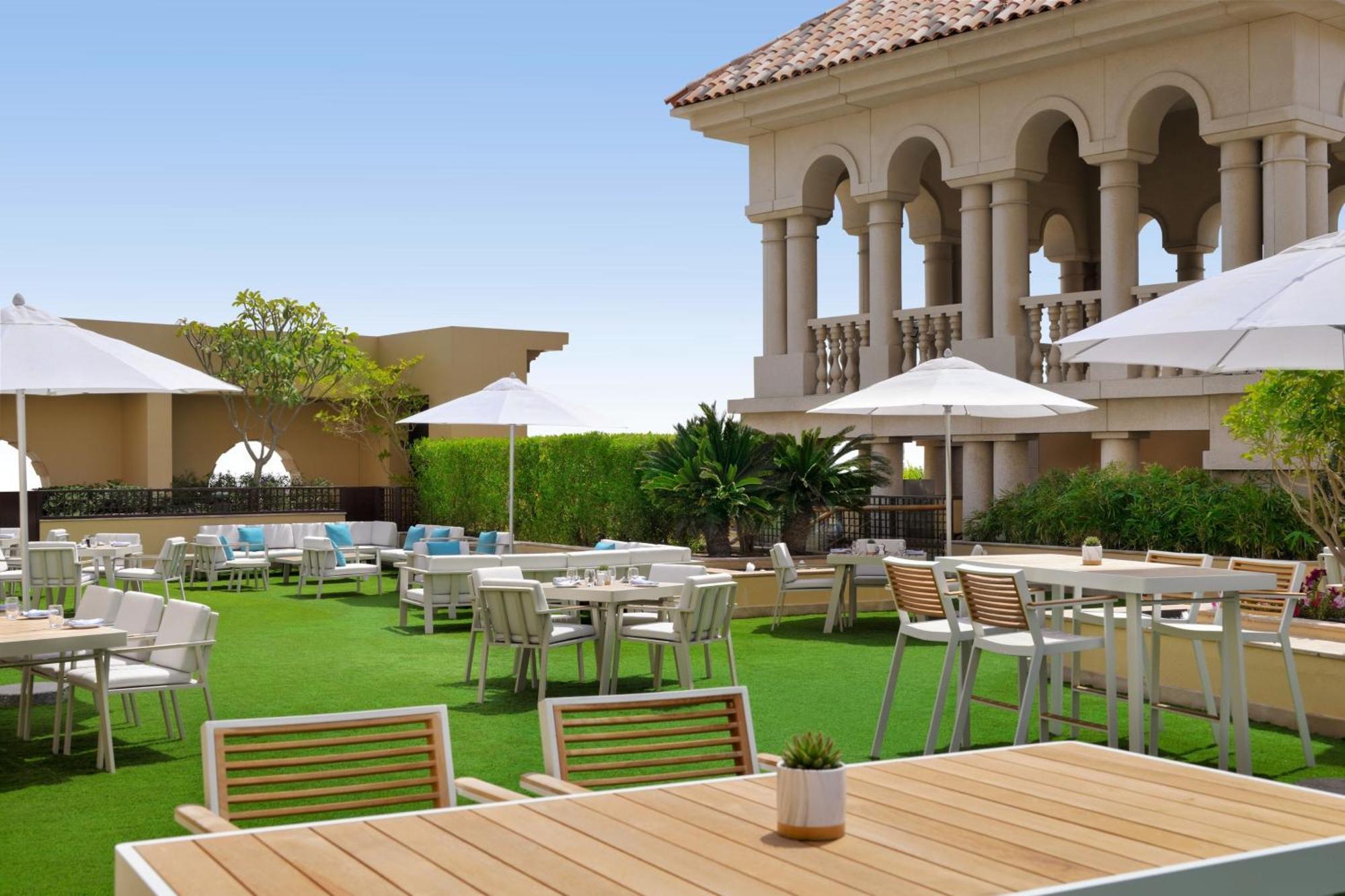 Marriott Executive Apartments Al Jaddaf, Dubaï Extérieur photo The Westin Awanti